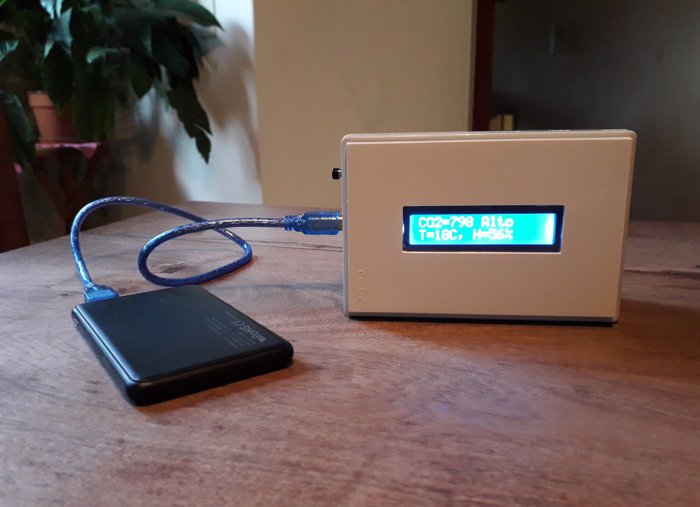 Home-made CO2 meter showing 798 ppm on its display